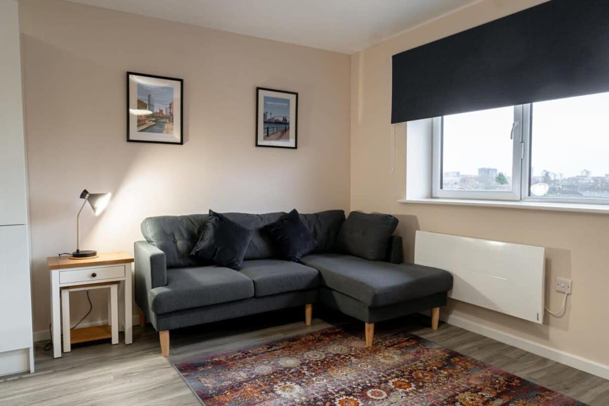 Modern 1 Bedroom Apartment In 맨체스터 외부 사진