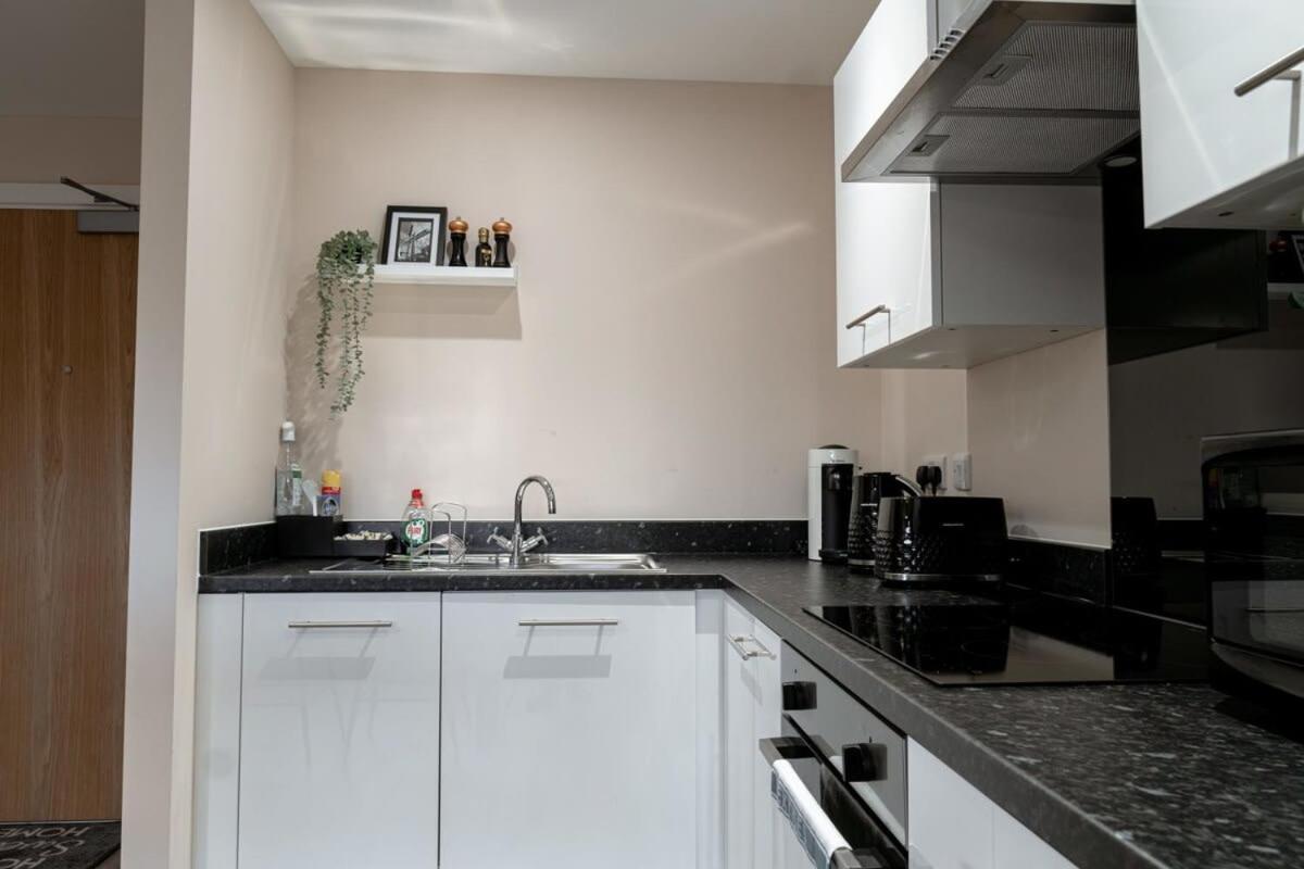 Modern 1 Bedroom Apartment In 맨체스터 외부 사진